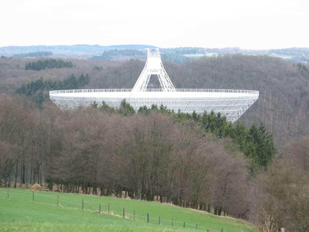 Episode 34: May 31st 2010 Effelsberg Radio Telescope - AstrotalkUK